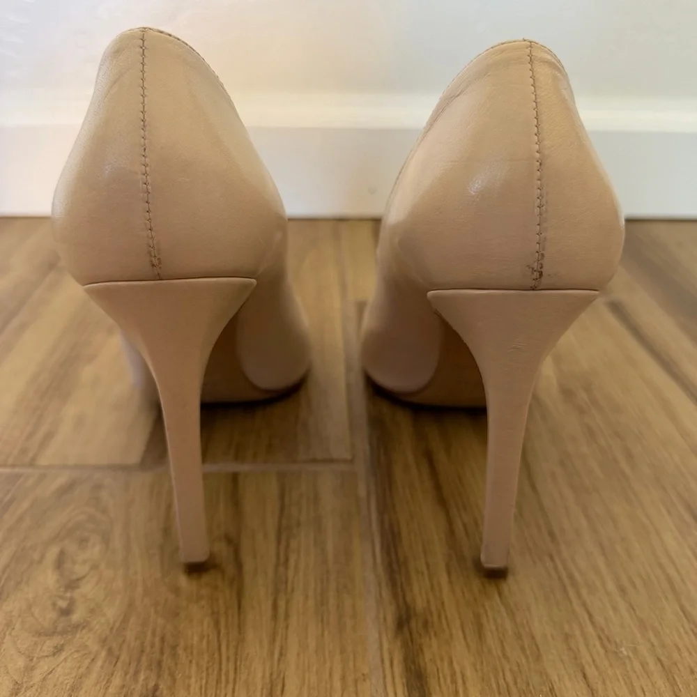 NURSACE Designer Leather Elegant Cream High Heels Size 6